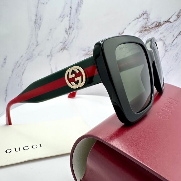 LUXURY New GUCCI Sunglasses Black Gold 3D Metal Logo Square Red Green Arms - Picture 11 of 16